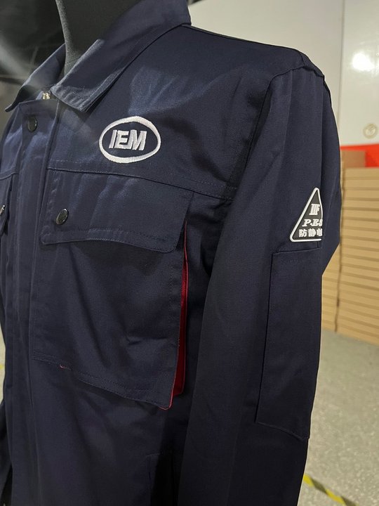 南京理工大學春秋長袖工作服案例圖片 南京理工大學春秋長袖工作服案例圖片