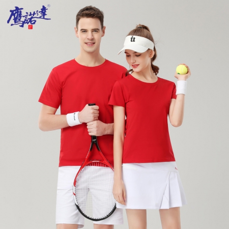 圓領(lǐng)T恤衫
